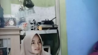 Hijab Pasutri Rame